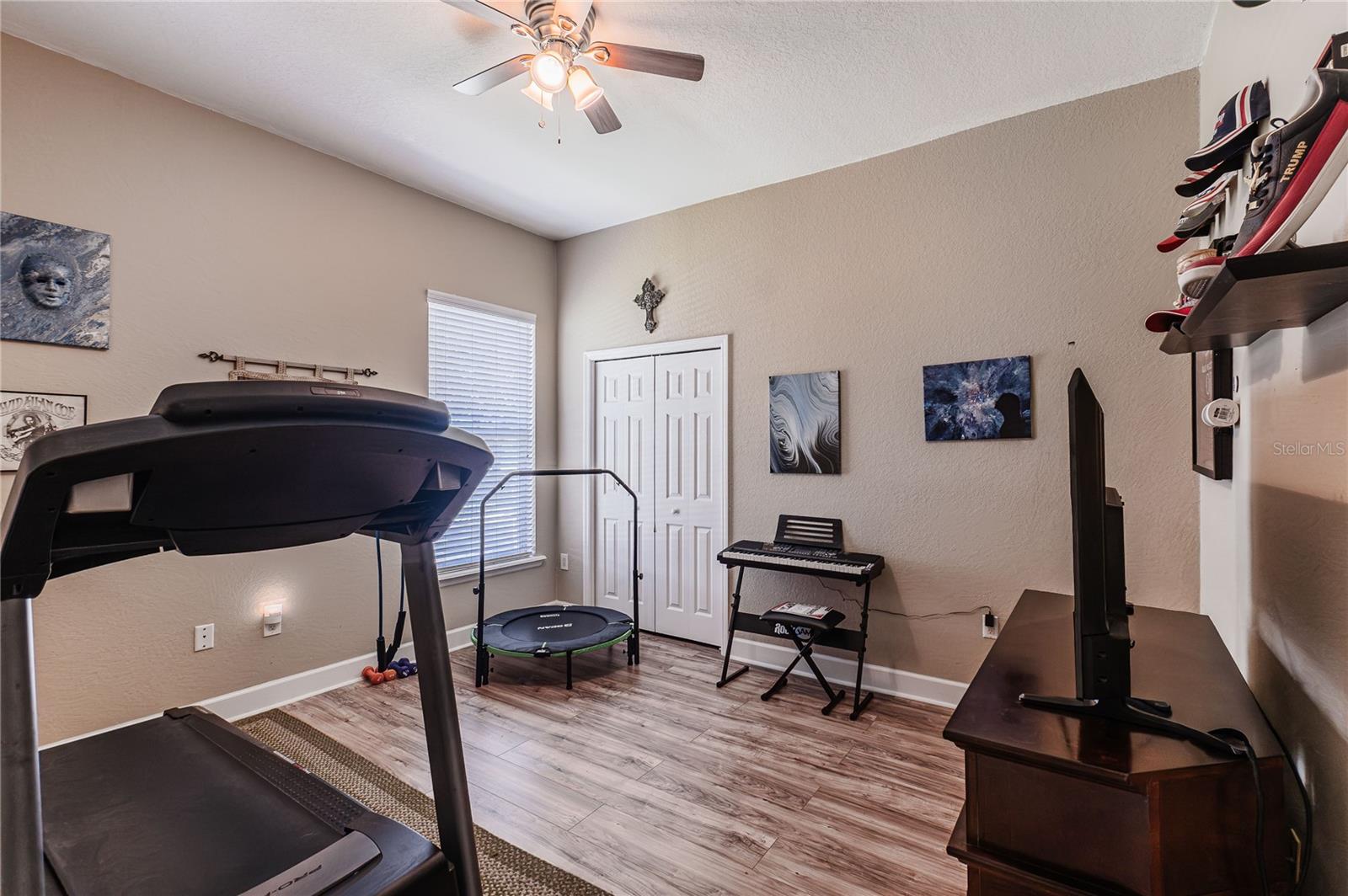 6714 HARTSWORTH DRIVE, Lakeland, FL 33813