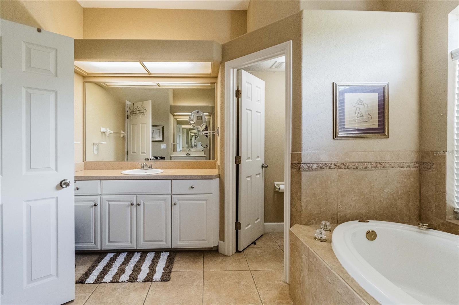 6714 HARTSWORTH DRIVE, Lakeland, FL 33813
