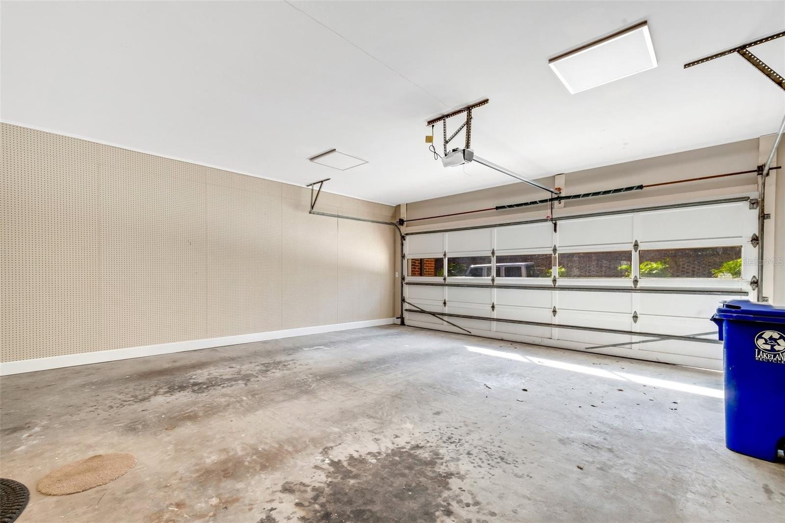 155 LAKE MORTON DRIVE, #2, Lakeland, FL 33801