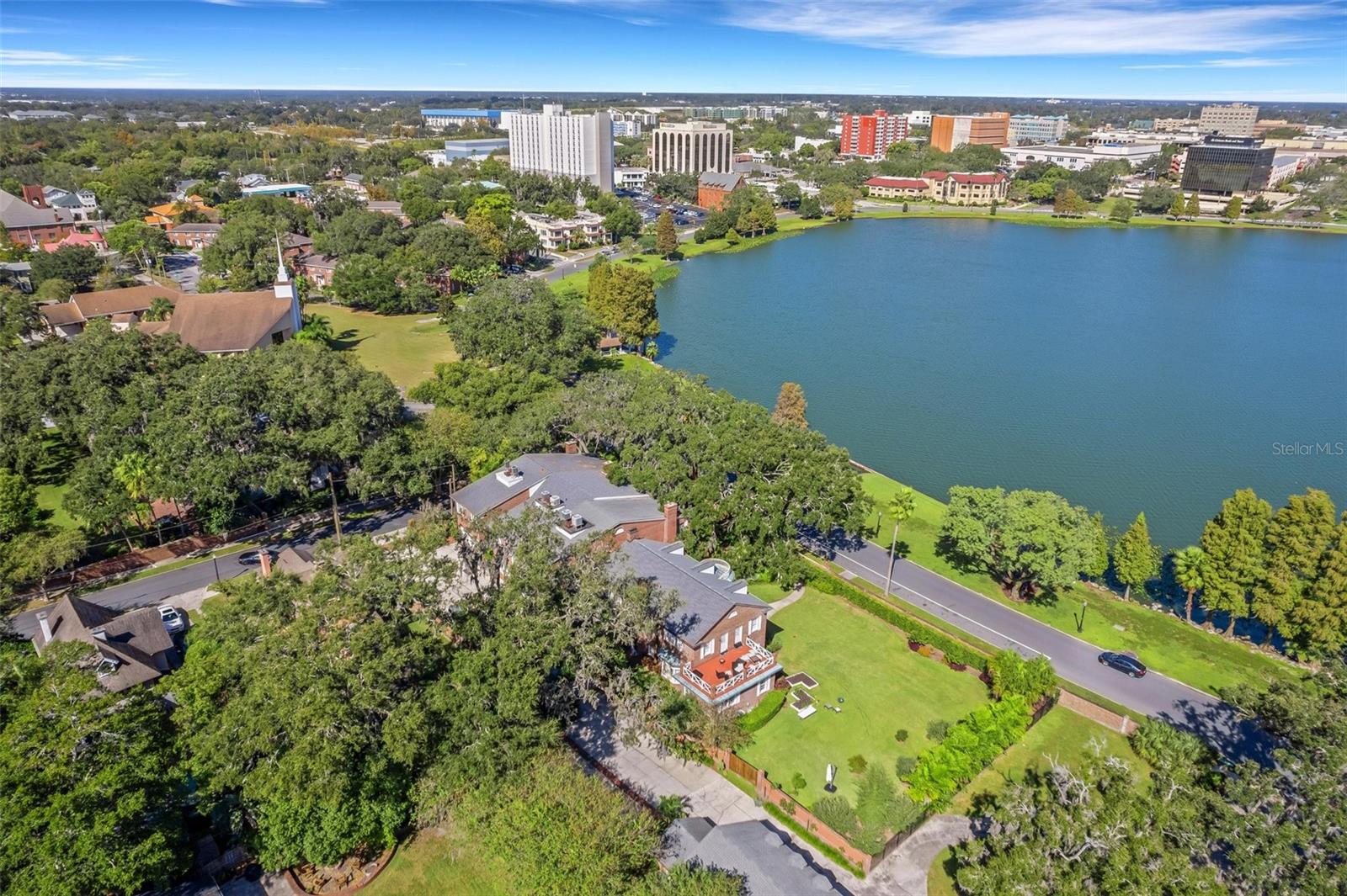 Aerial view of property and its proximity to Downtown Lakeland Aerial view of property and its proximity to Downtown Lakeland