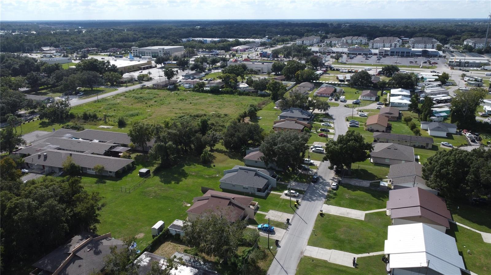 822 & 830 SHIRLEY ANN TRAIL, Lakeland, FL 33809