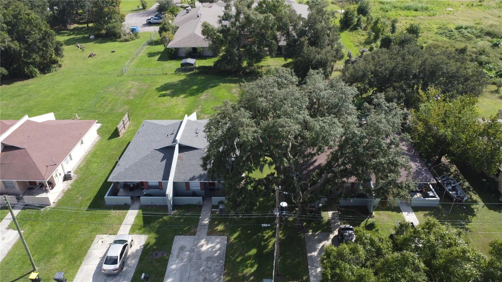 822 & 830 SHIRLEY ANN TRAIL, Lakeland, FL 33809