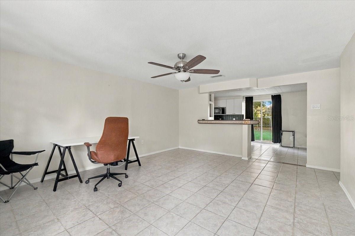 812 WINDSOR STREET, Lakeland, FL 33803 812 WINDSOR STREET, Lakeland, FL 33803