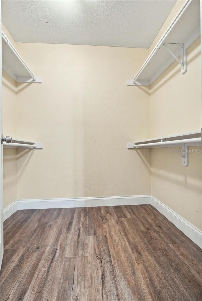 2827 DELROSE DRIVE N, Lakeland, FL 33805