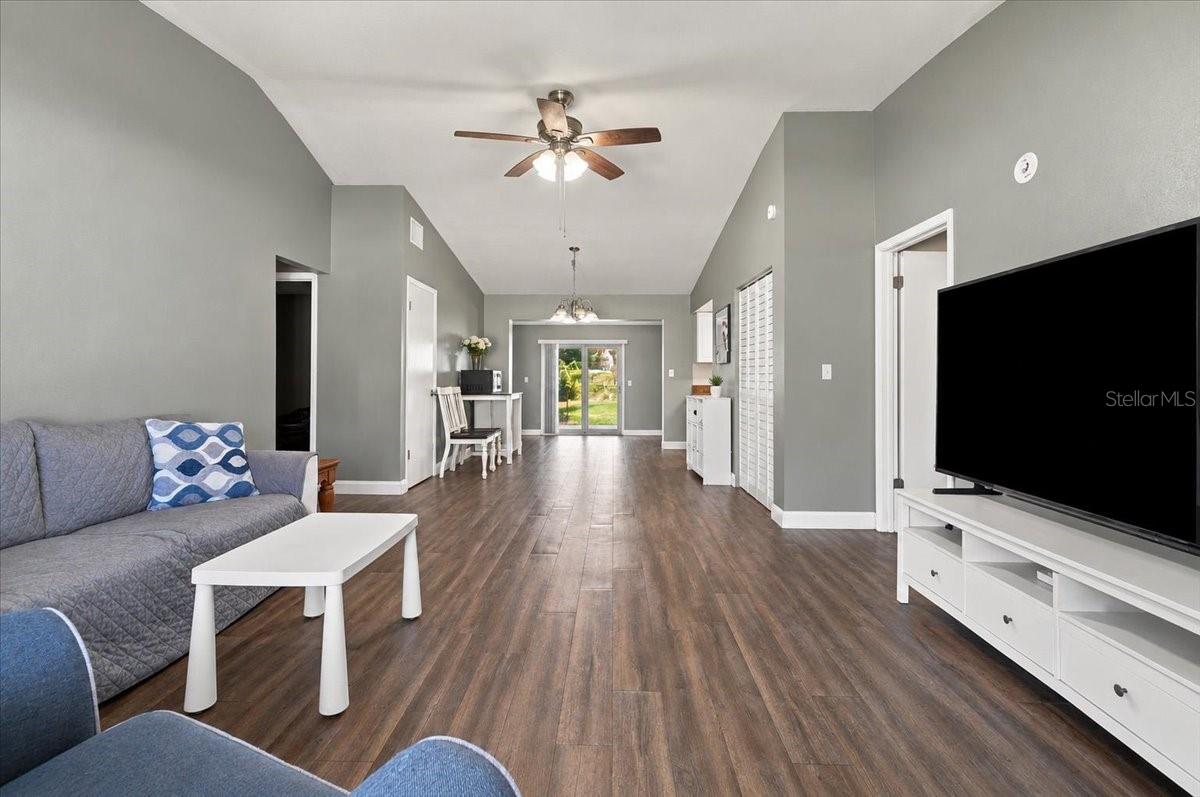 2827 DELROSE DRIVE N, Lakeland, FL 33805 2827 DELROSE DRIVE N, Lakeland, FL 33805