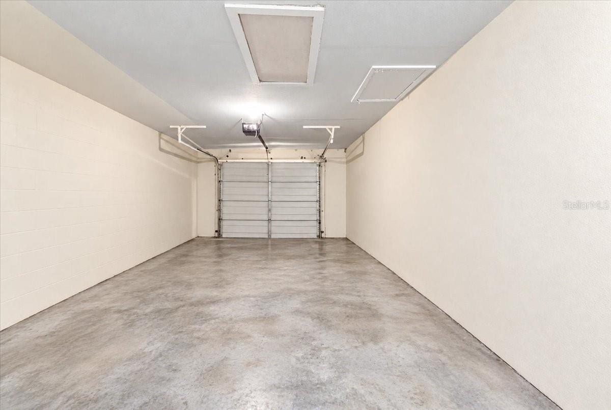 2827 DELROSE DRIVE N, Lakeland, FL 33805