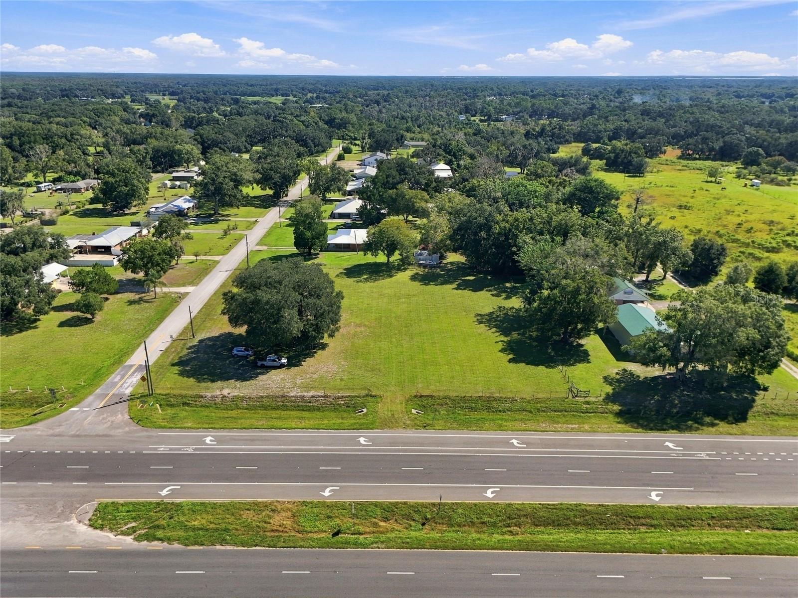 1124 THOMAS ROAD, #1, Lakeland, FL 33809