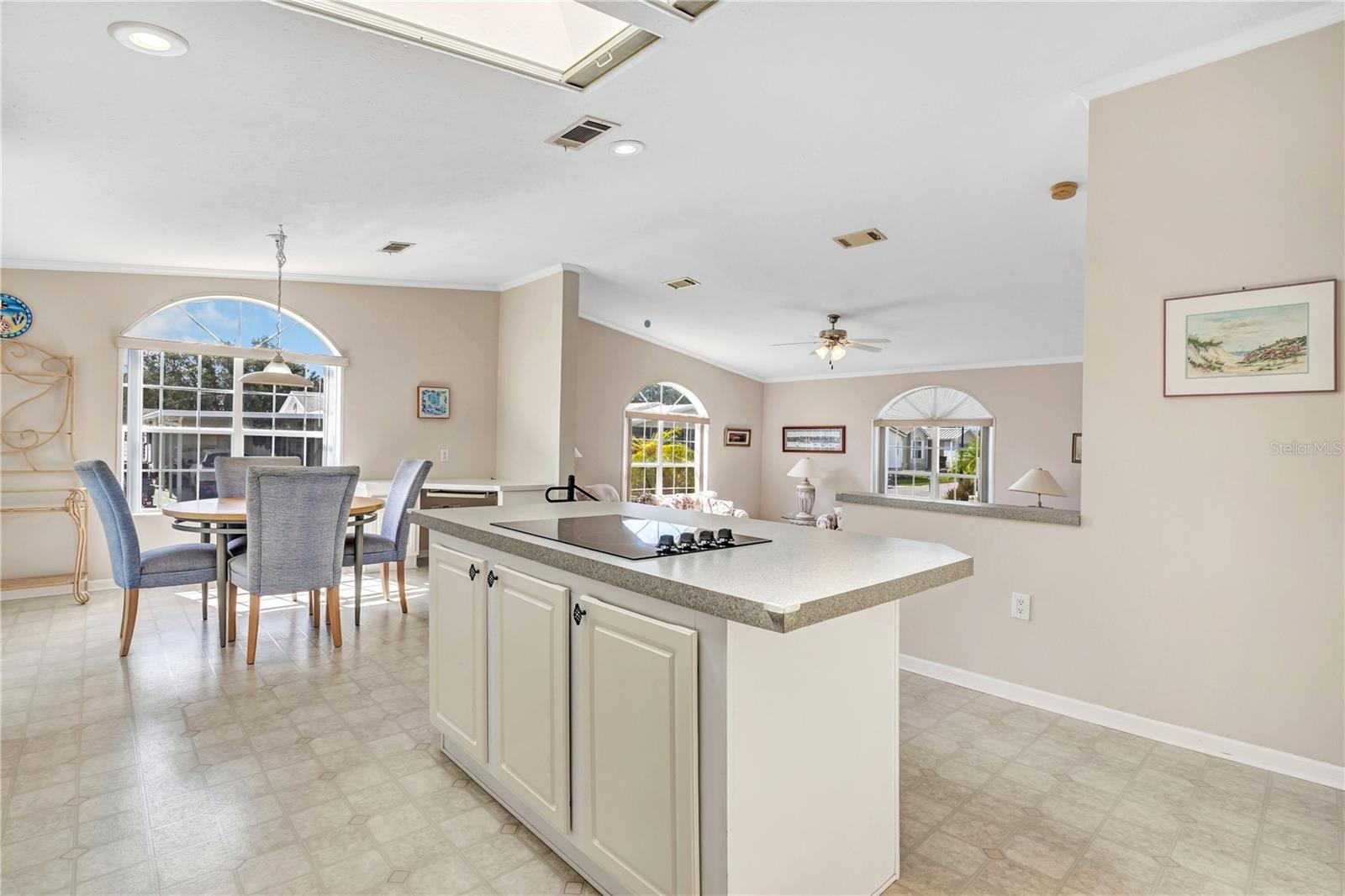 542 DREAMA DRIVE, Davenport, FL 33897 542 DREAMA DRIVE, Davenport, FL 33897
