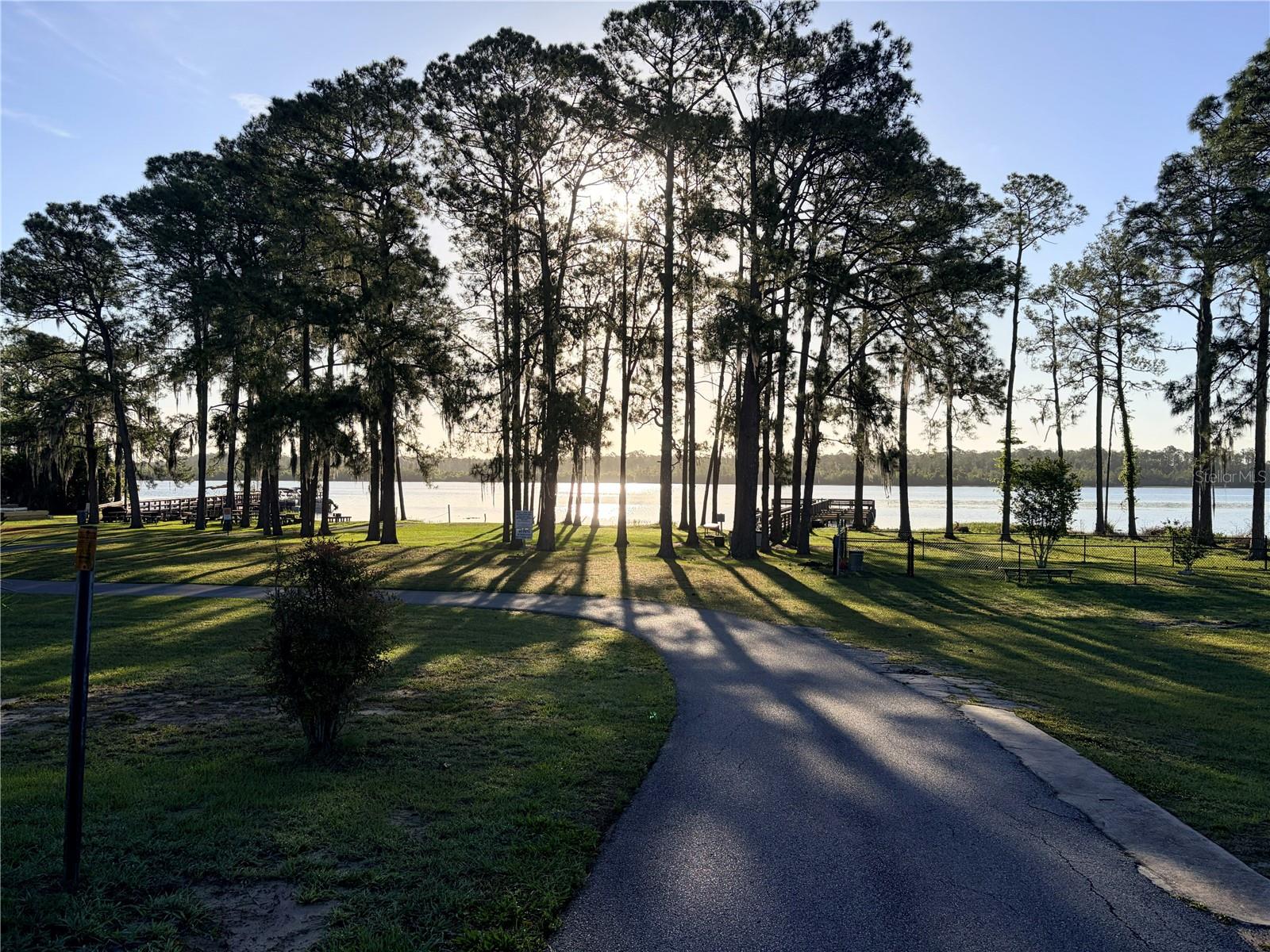 542 DREAMA DRIVE, Davenport, FL 33897