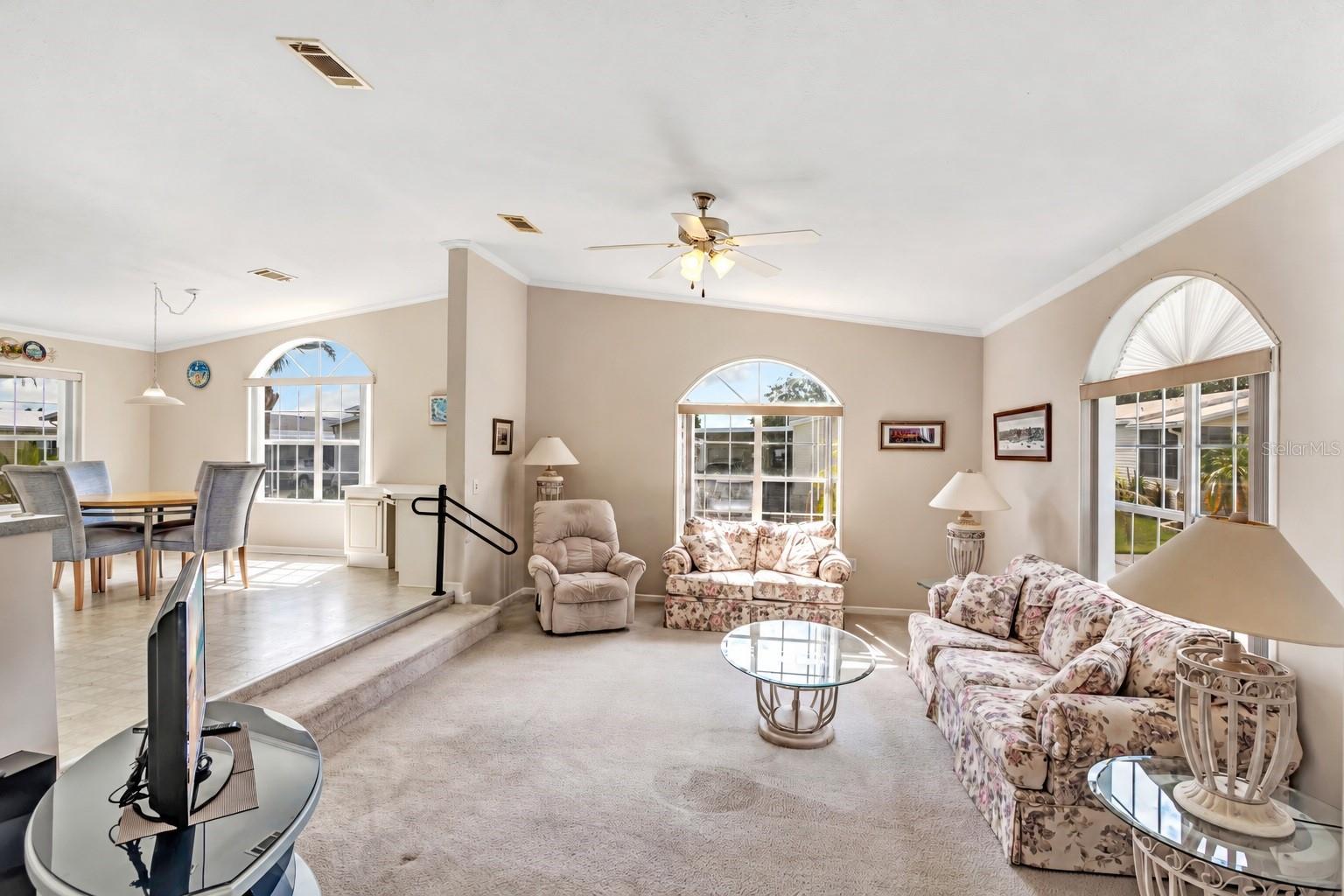 542 DREAMA DRIVE, Davenport, FL 33897