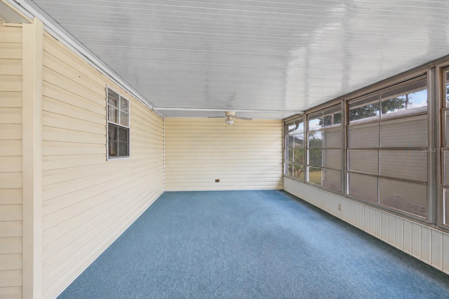 542 DREAMA DRIVE, Davenport, FL 33897