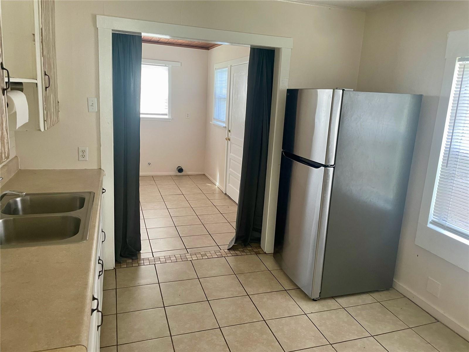 1811 E MAIN STREET, Lakeland, FL 33801