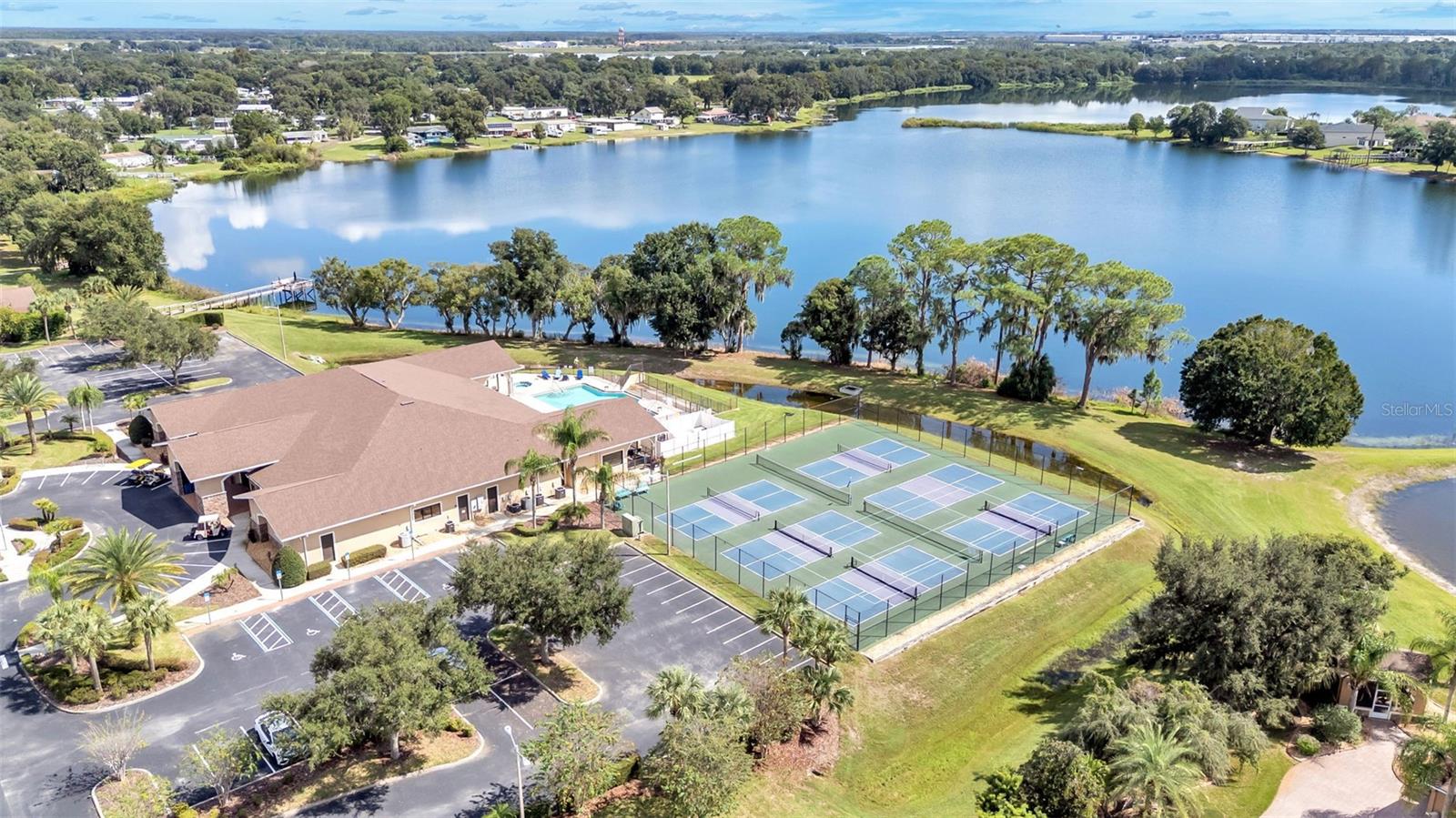 173 LAYNEWADE ROAD, Polk City, FL 33868