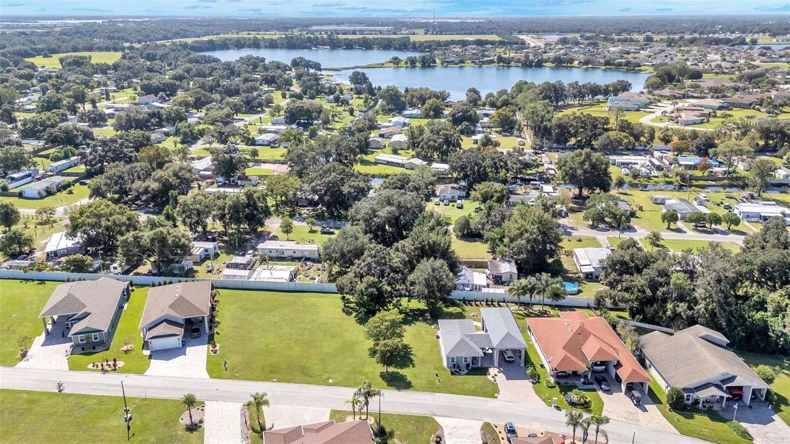 173 LAYNEWADE ROAD, Polk City, FL 33868