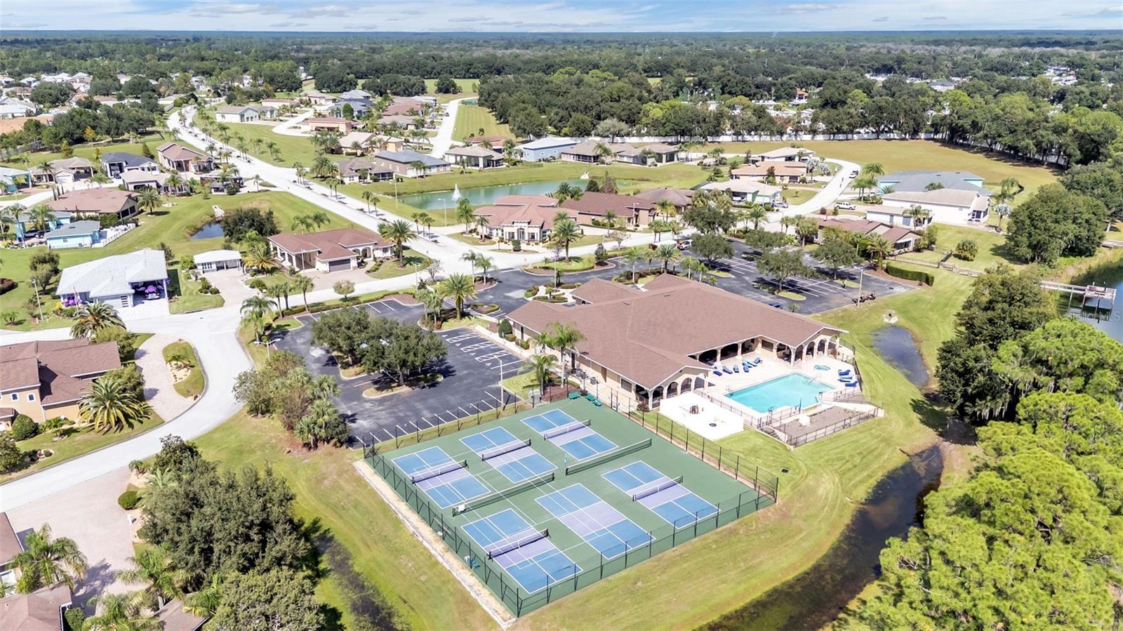 173 LAYNEWADE ROAD, Polk City, FL 33868