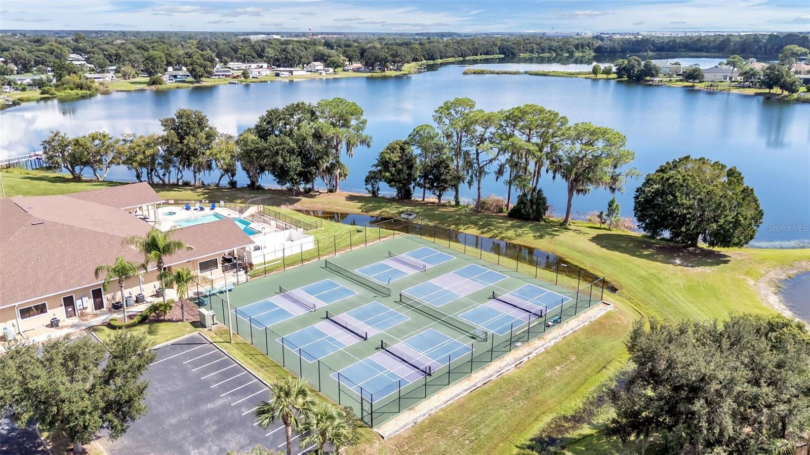 173 LAYNEWADE ROAD, Polk City, FL 33868