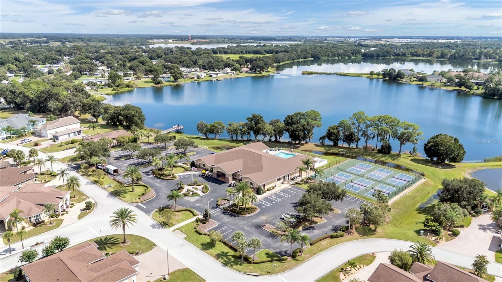 173 LAYNEWADE ROAD, Polk City, FL 33868