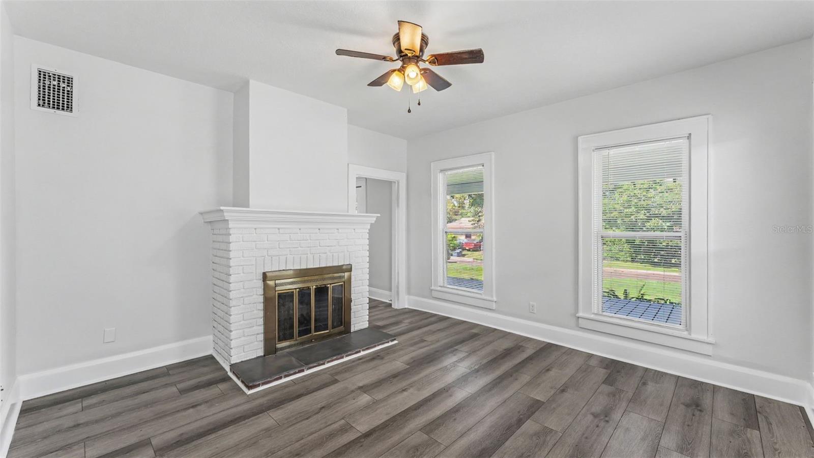 1044 W LIME STREET, Lakeland, FL 33815