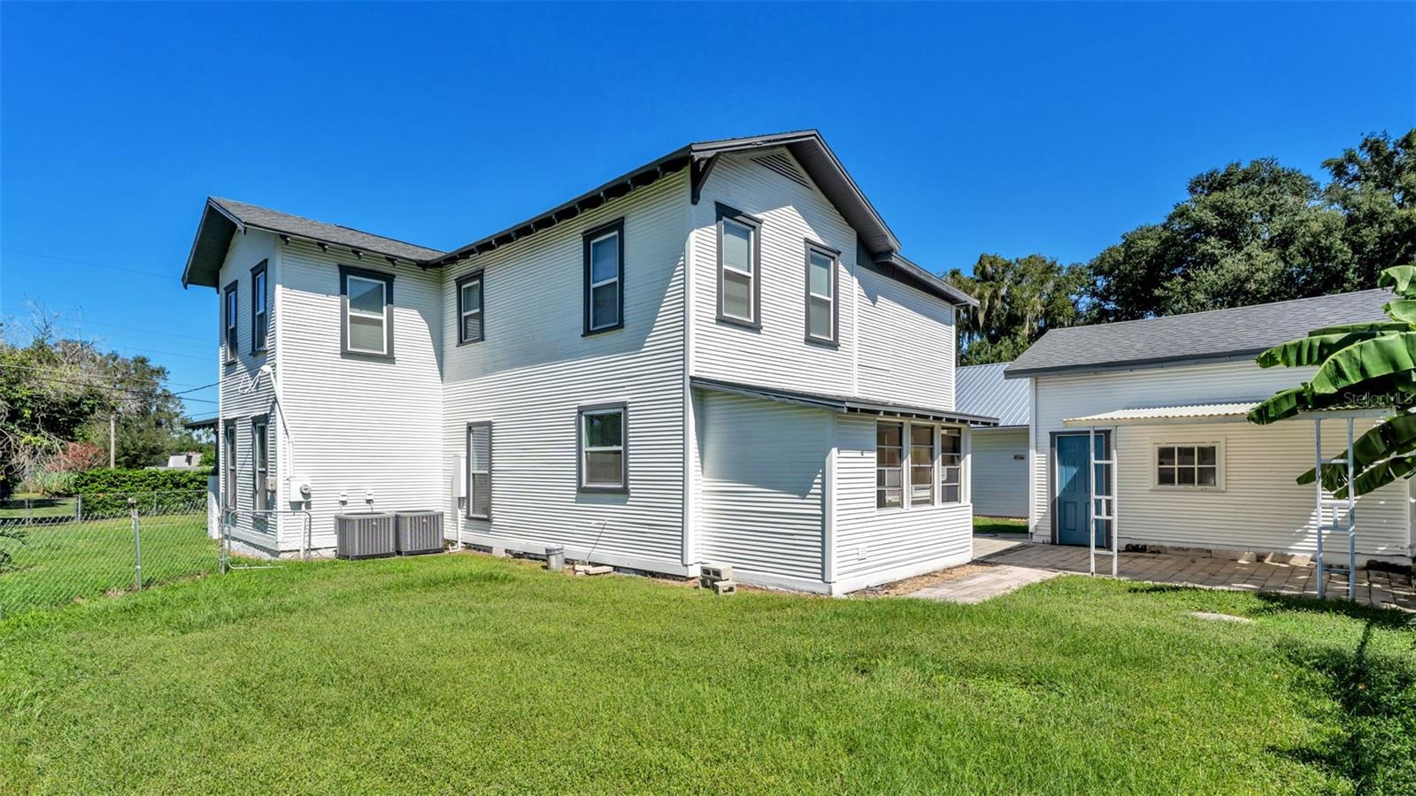 1044 W LIME STREET, Lakeland, FL 33815