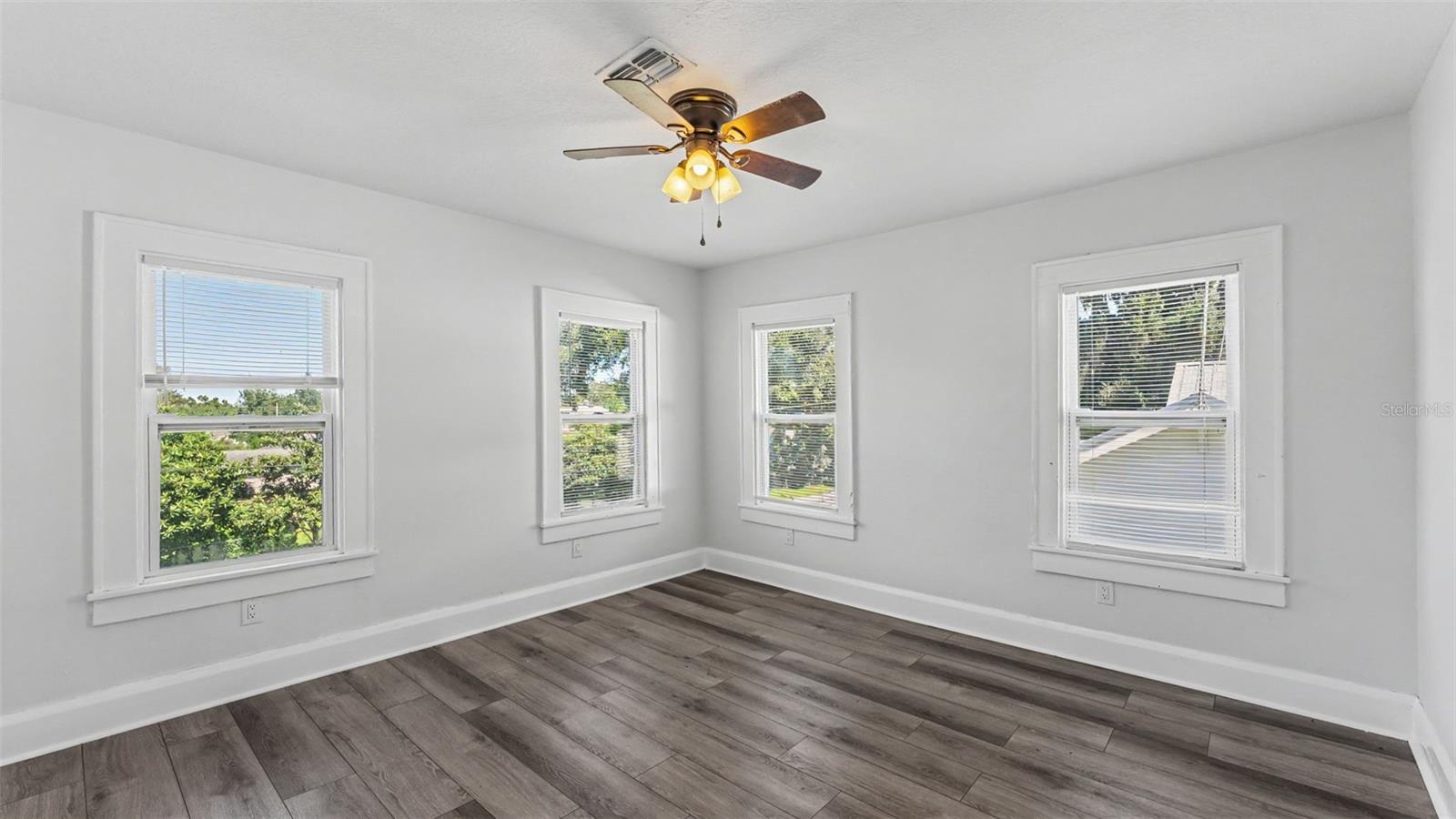 1044 W LIME STREET, Lakeland, FL 33815