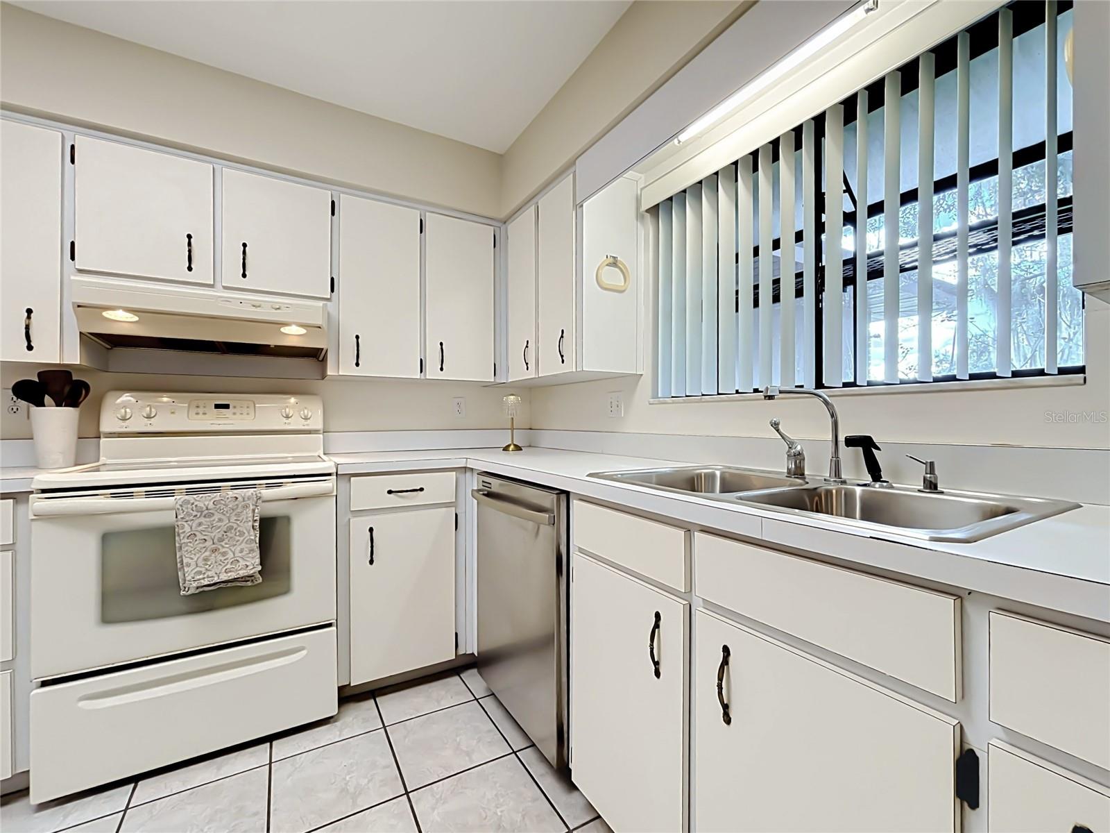6720 LAKELAND HIGHLANDS ROAD, Lakeland, FL 33813