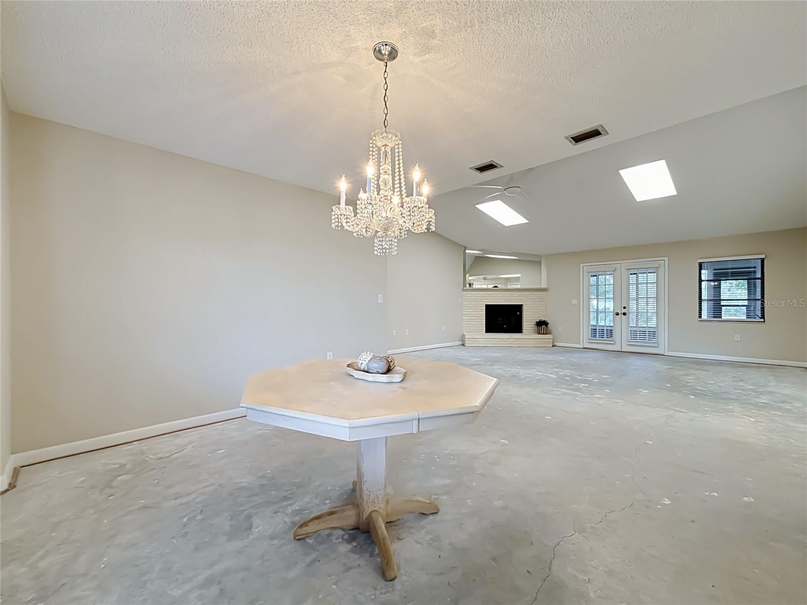 6720 LAKELAND HIGHLANDS ROAD, Lakeland, FL 33813