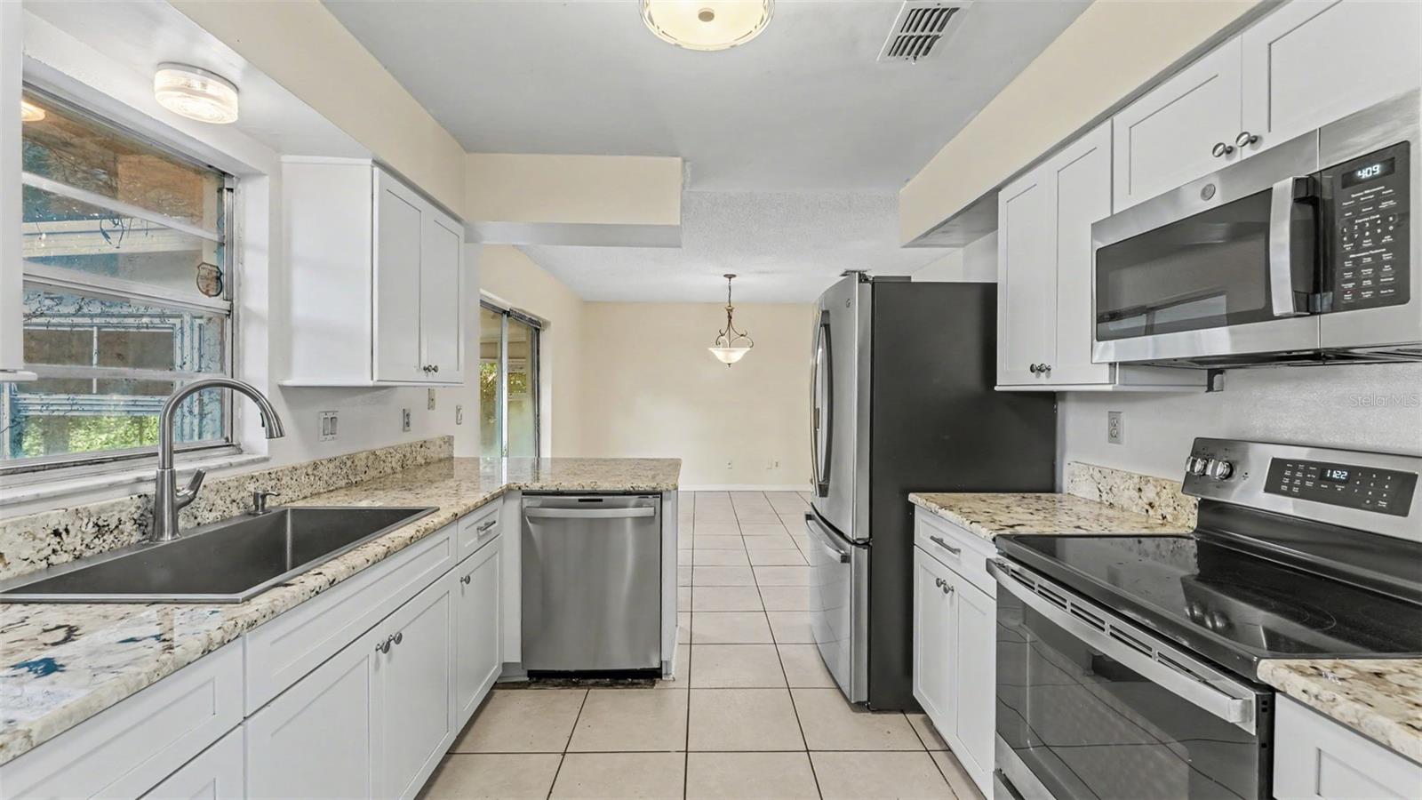 3108 ELDERWOOD PLACE, Seffner, FL 33584