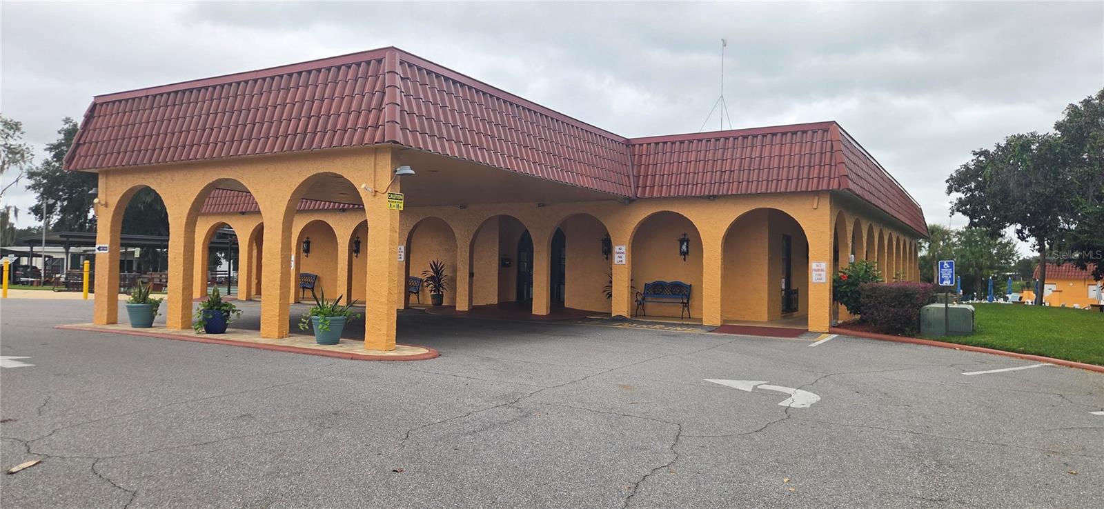 2055 S FLORAL AVENUE, #201, Bartow, FL 33830