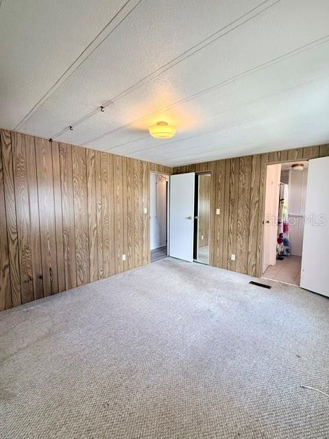 706 ELIZABETH LANE, Lakeland, FL 33809