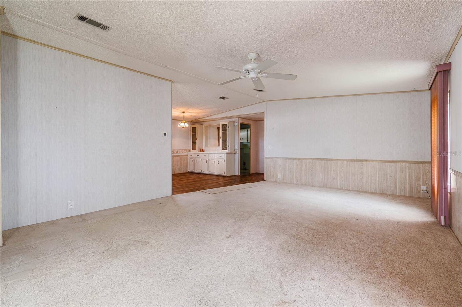 1725 QUAIL HILL DR, Lakeland, FL 33810
