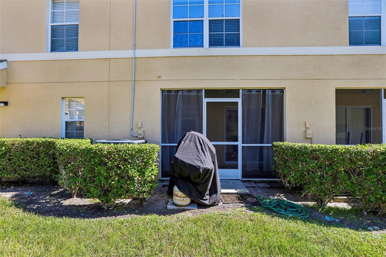 Rear screened and back of condo space!