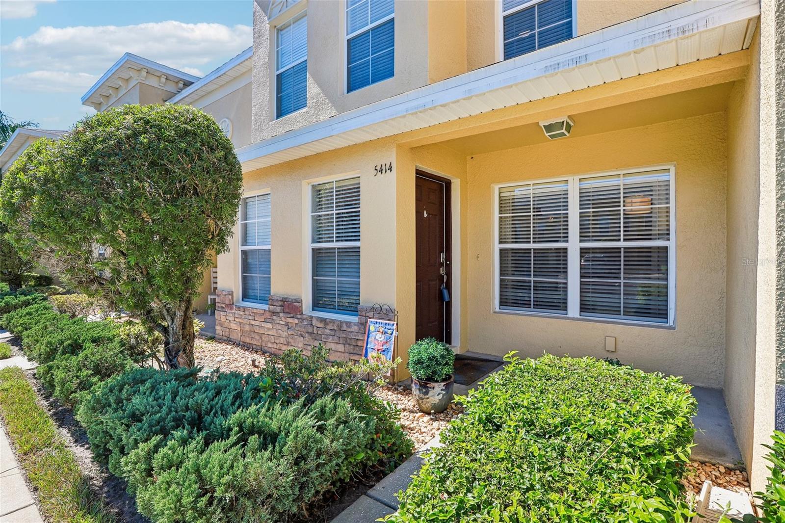 Your New, low maintenance condo!