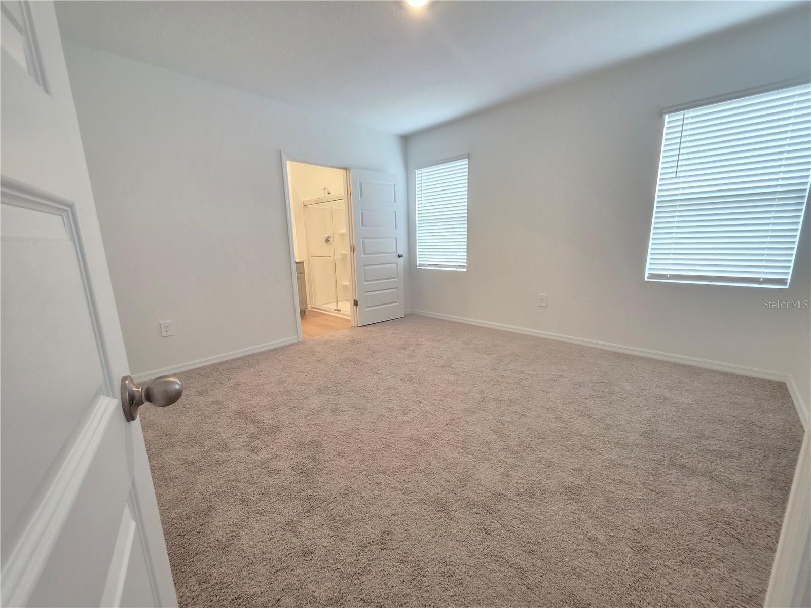 8560 MADRID STREET, Lakeland, FL 33810