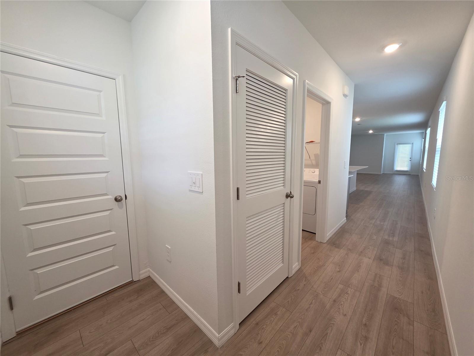 8560 MADRID STREET, Lakeland, FL 33810