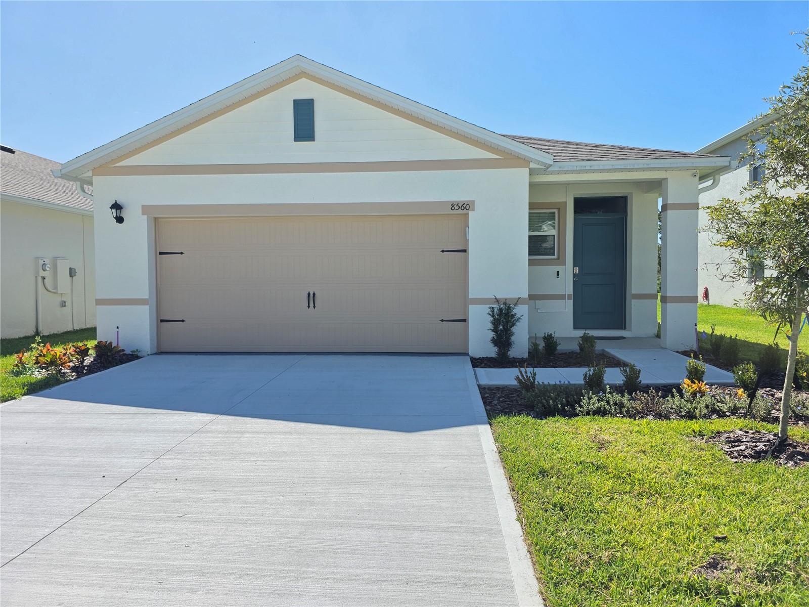 8560 MADRID STREET, Lakeland, FL 33810
