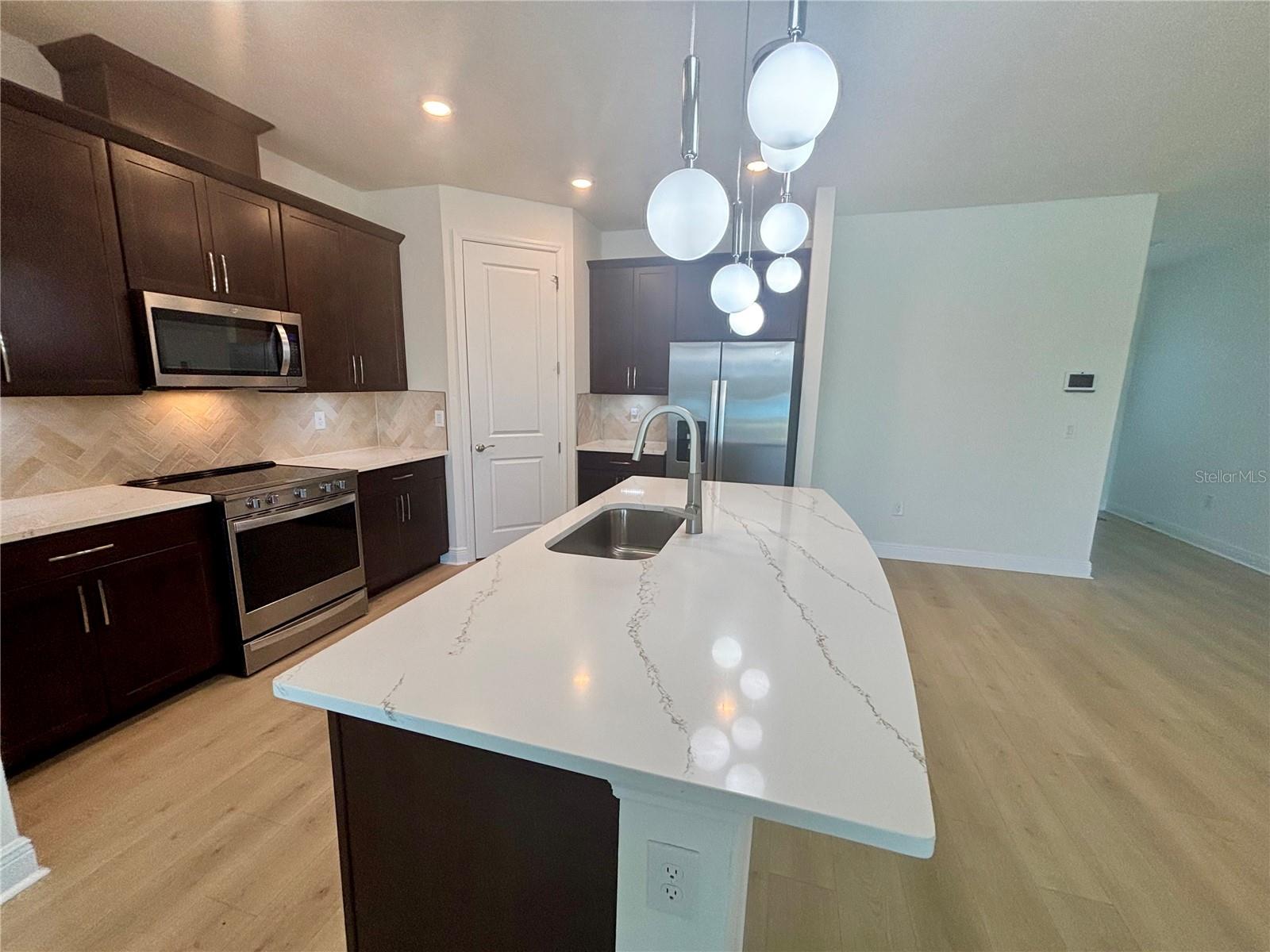 9262 GULF HAVEN DRIVE, Parrish, FL 34219