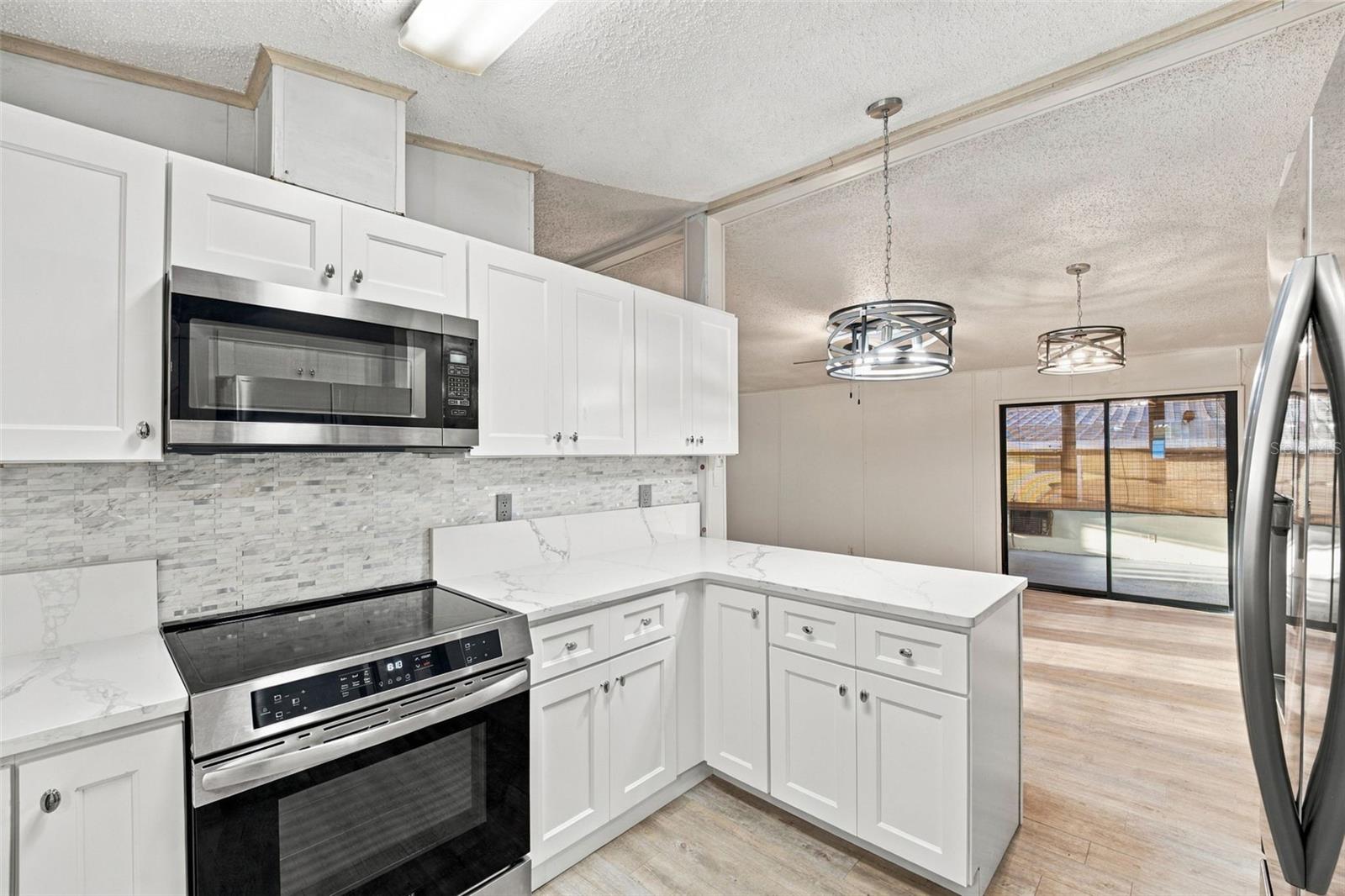 4863 FOXWOOD BOULEVARD, Lakeland, FL 33810