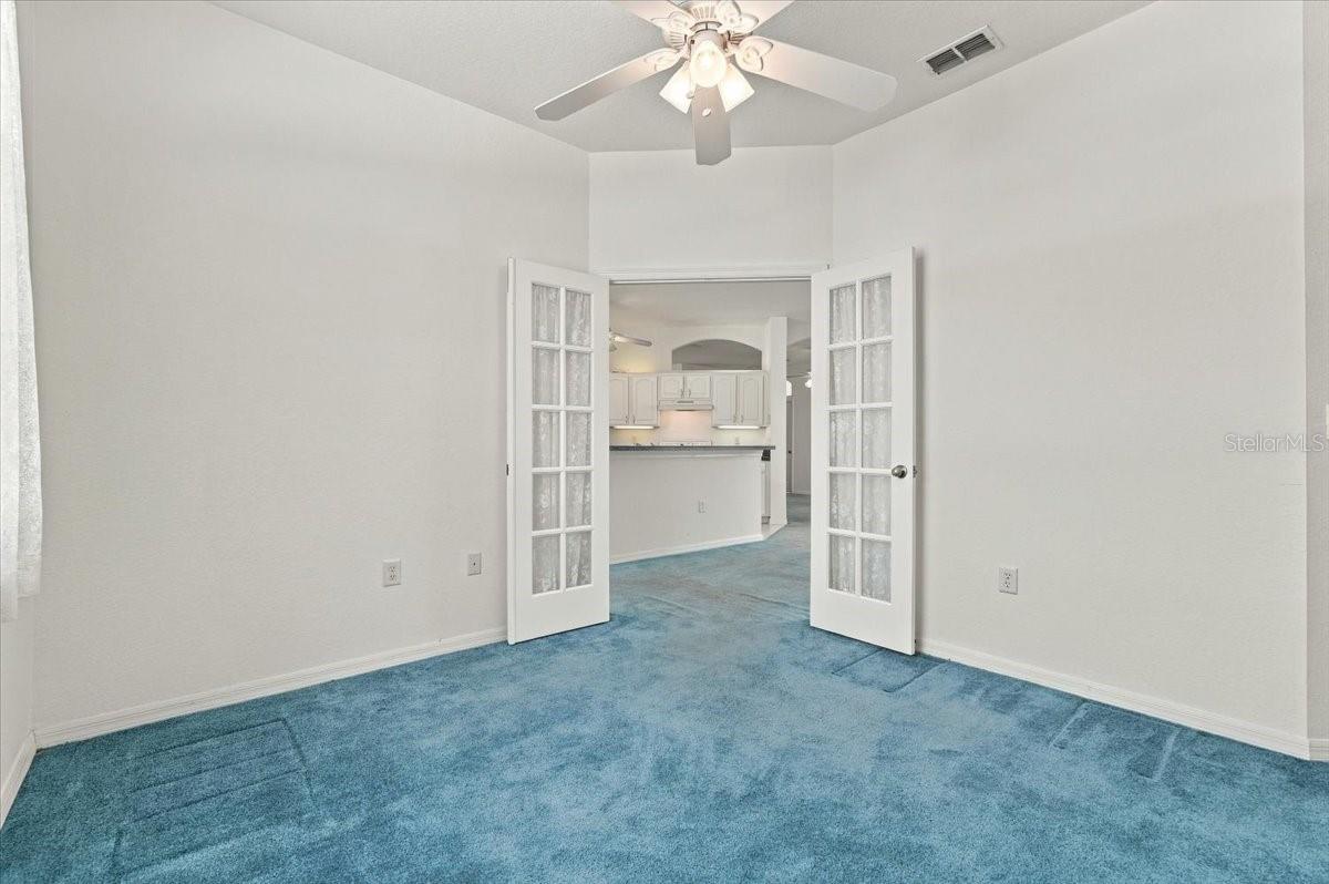 4TH BEDROOM/OFFICE