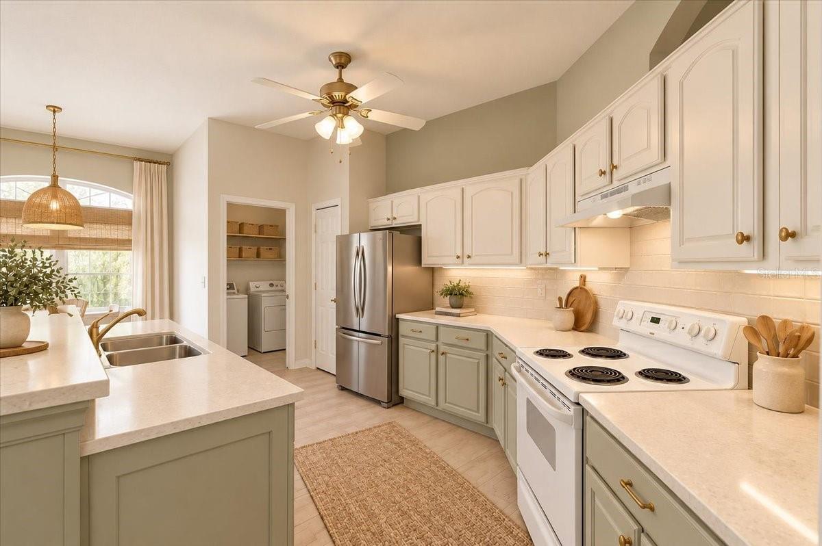 VIRTUALLY RENOVATED KITCHEN