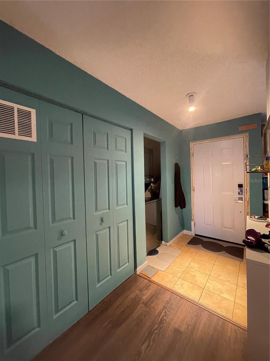 2516 WOODGATE BOULEVARD, #205, Orlando, FL 32822