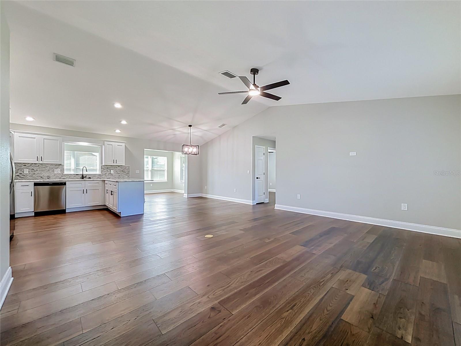 4441 IRIS STREET N, Lakeland, FL 33813
