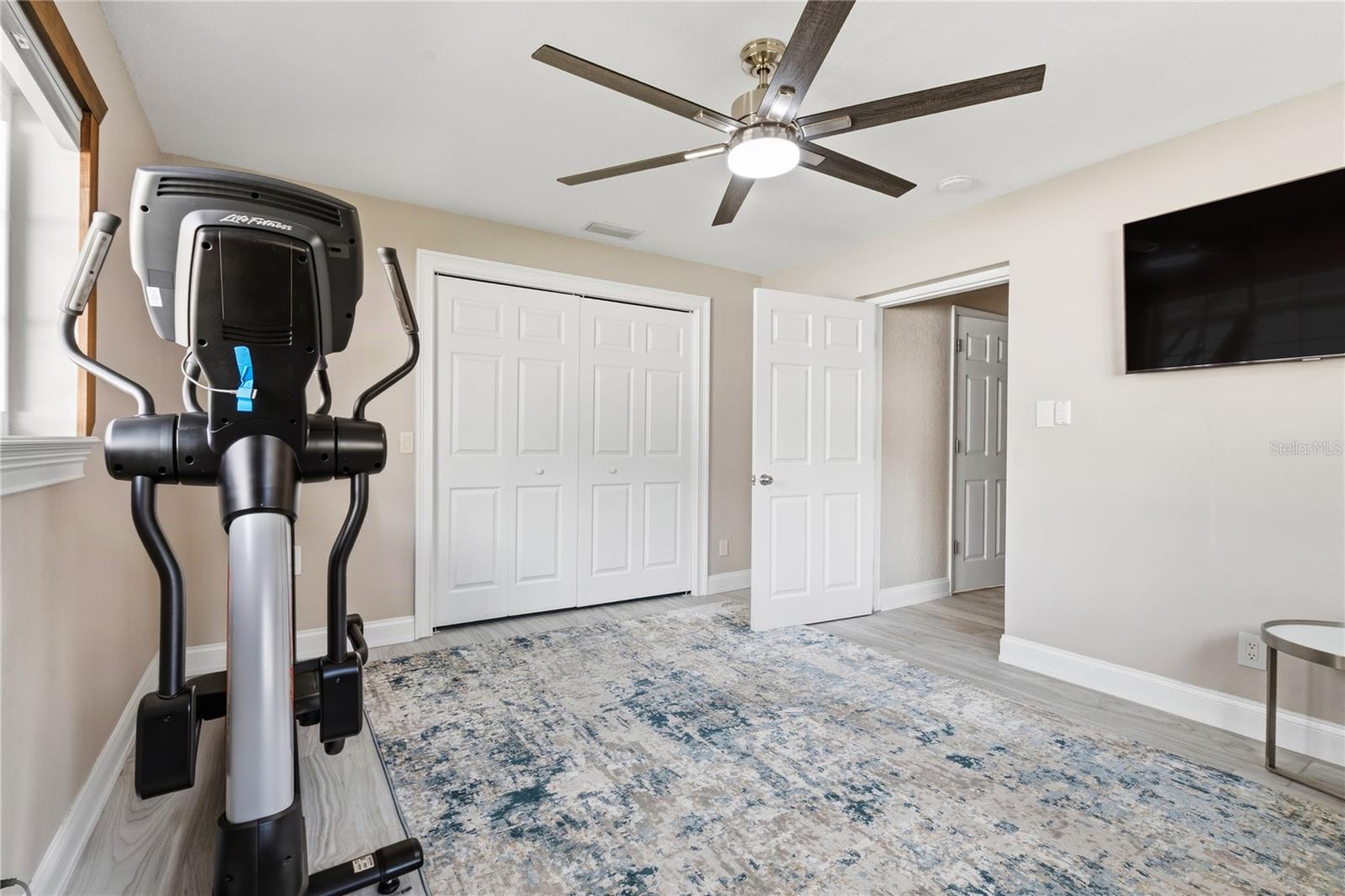1010 EDGEWATER DRIVE, Winter Haven, FL 33884
