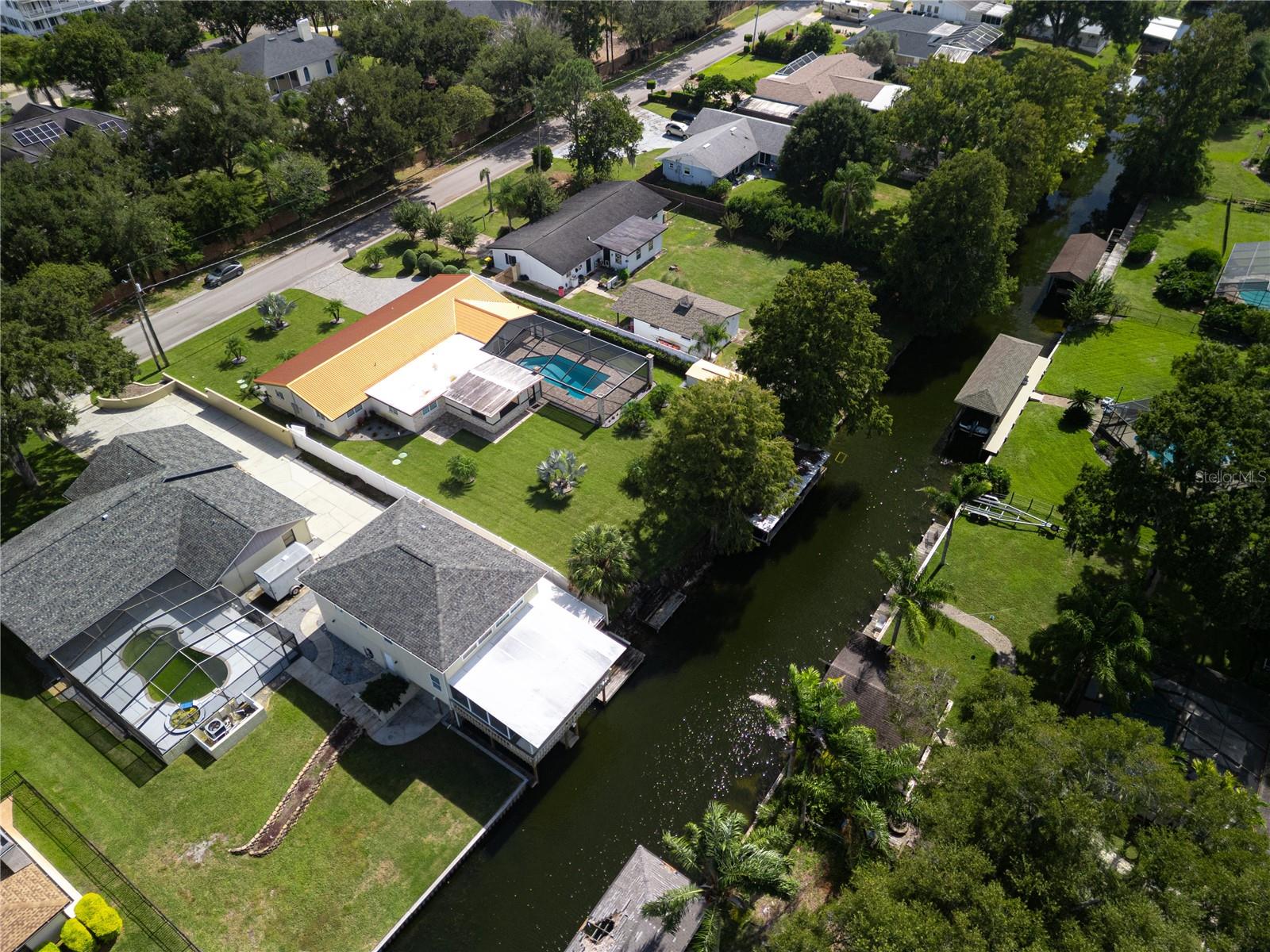 1010 EDGEWATER DRIVE, Winter Haven, FL 33884