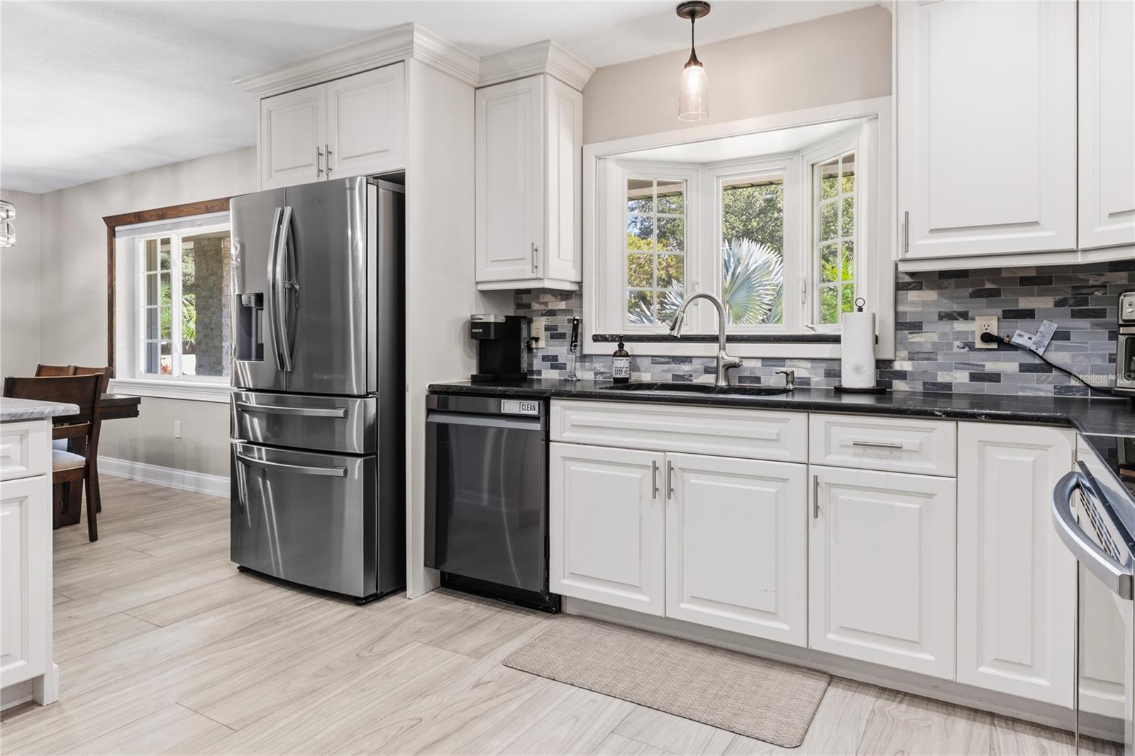 1010 EDGEWATER DRIVE, Winter Haven, FL 33884