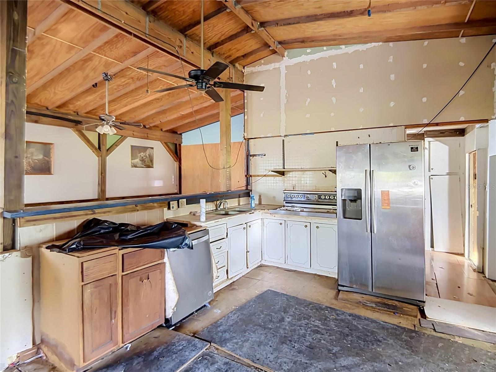 729 CREVASSE STREET, Lakeland, FL 33805