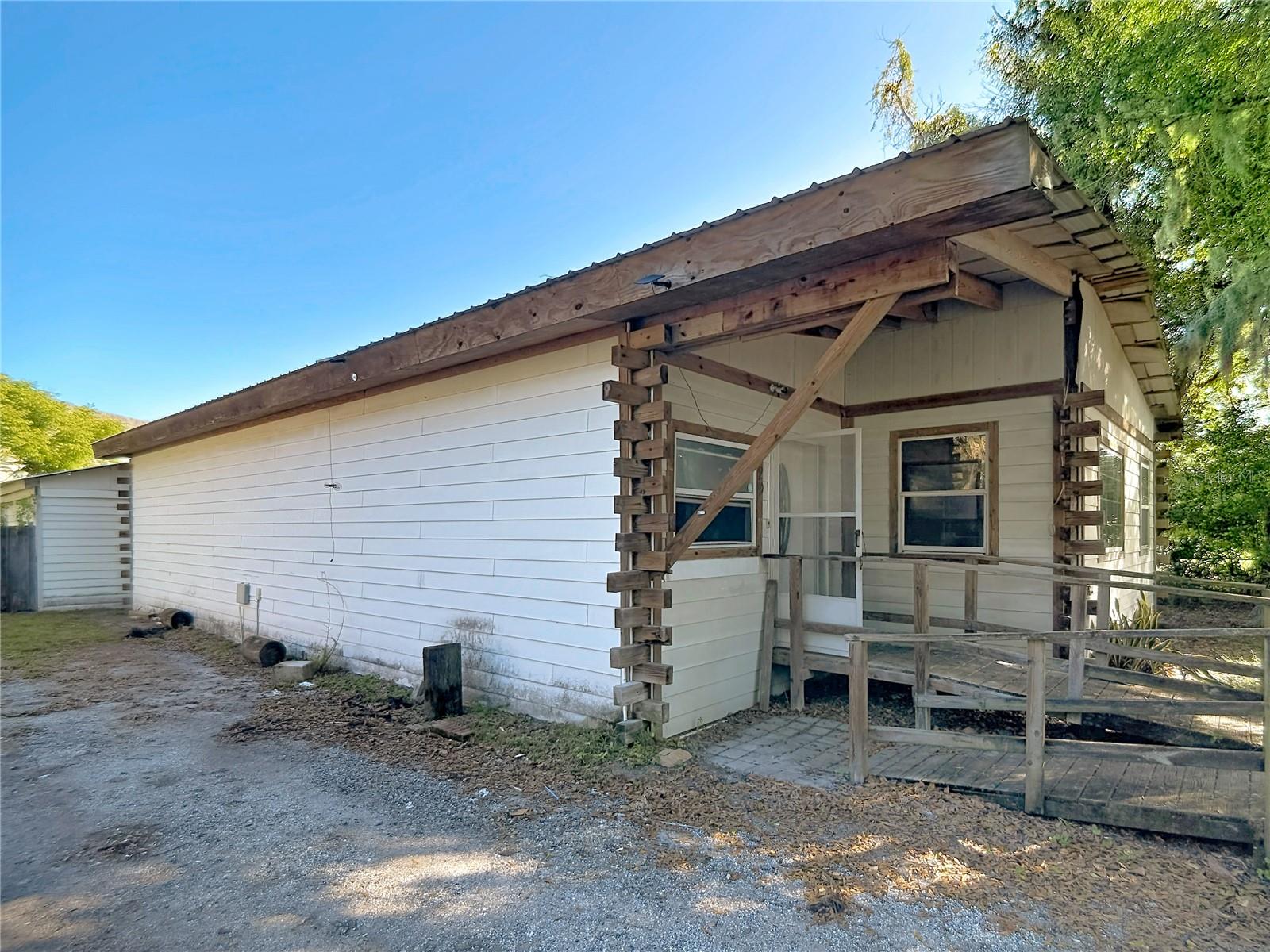 729 CREVASSE STREET, Lakeland, FL 33805
