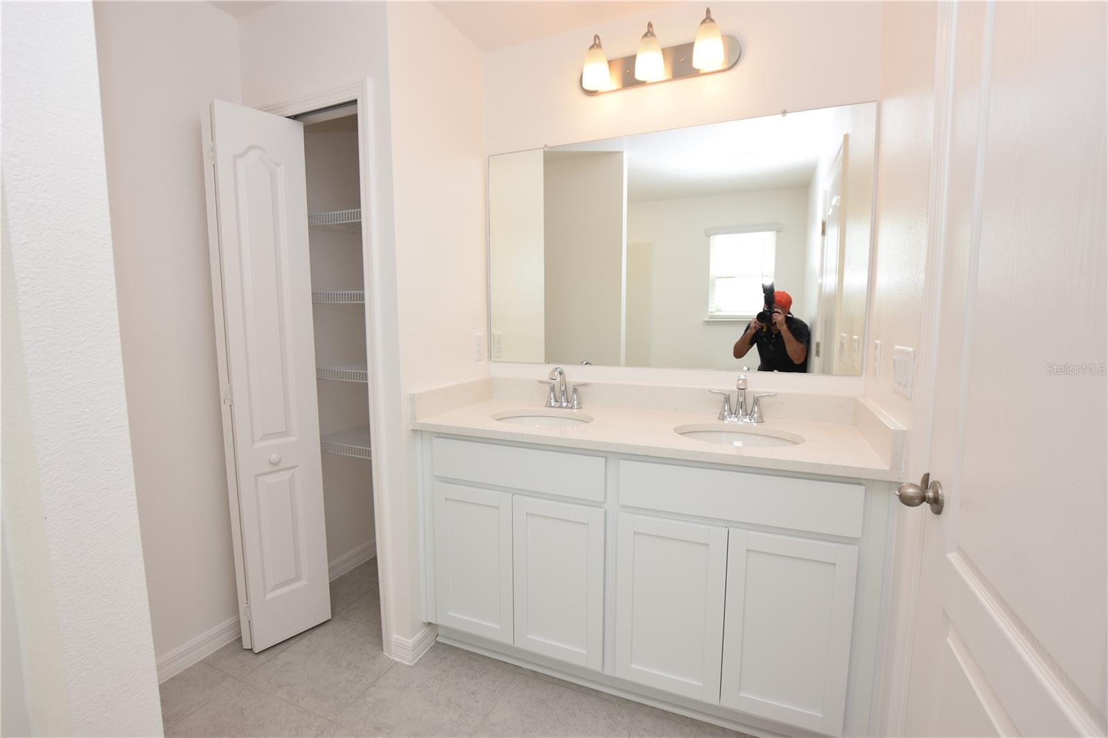 3913 ACADEMIA AVENUE, Lakeland, FL 33803