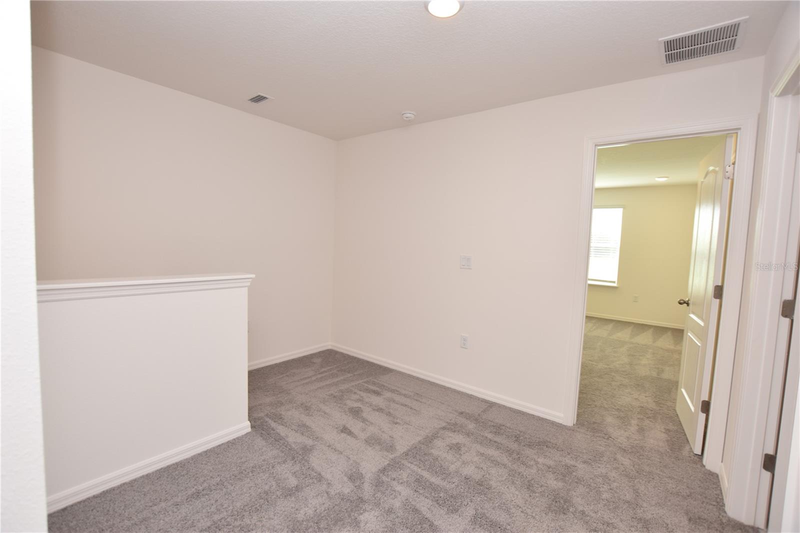 3913 ACADEMIA AVENUE, Lakeland, FL 33803