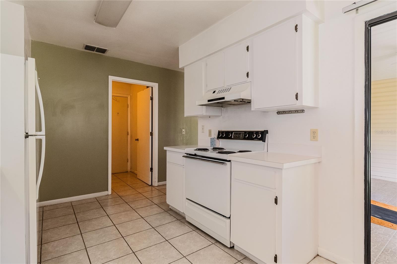4912 DAWNVIEW LANE, Lakeland, FL 33811