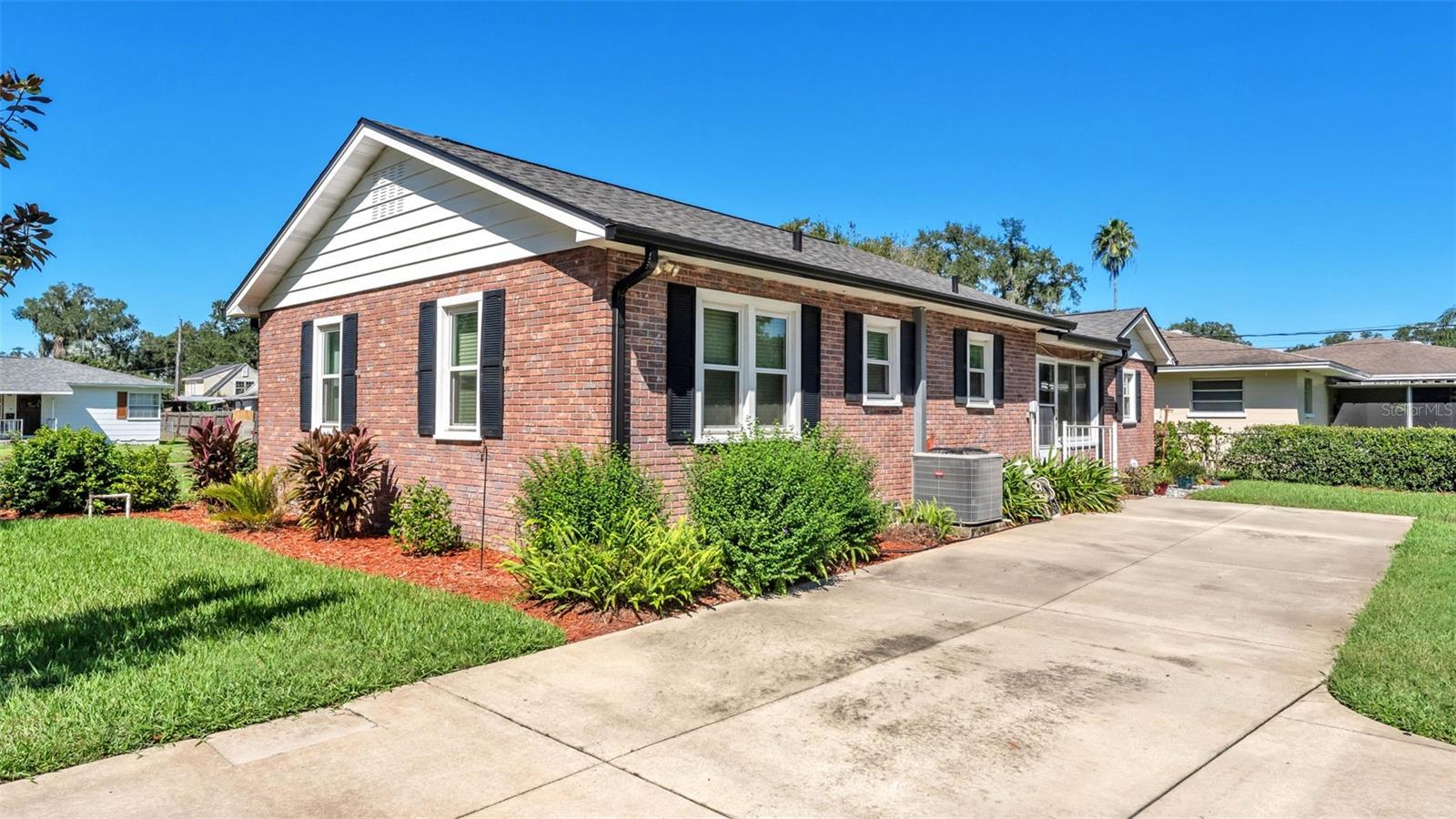 2206 BRISTOL AVENUE, Lakeland, FL 33803 2206 BRISTOL AVENUE, Lakeland, FL 33803